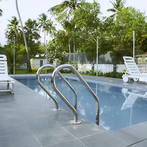 Waves And Shores Villa Mararikulam